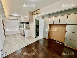 Quarry Bay - Dragon View House 05