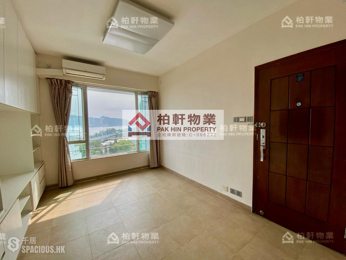 Quarry Bay - King's View Court Block C 01