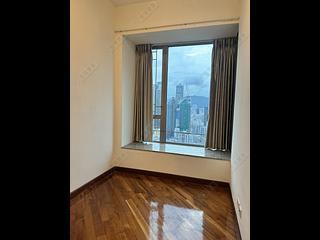 Tai Kok Tsui - The Hermitage Block 2 07