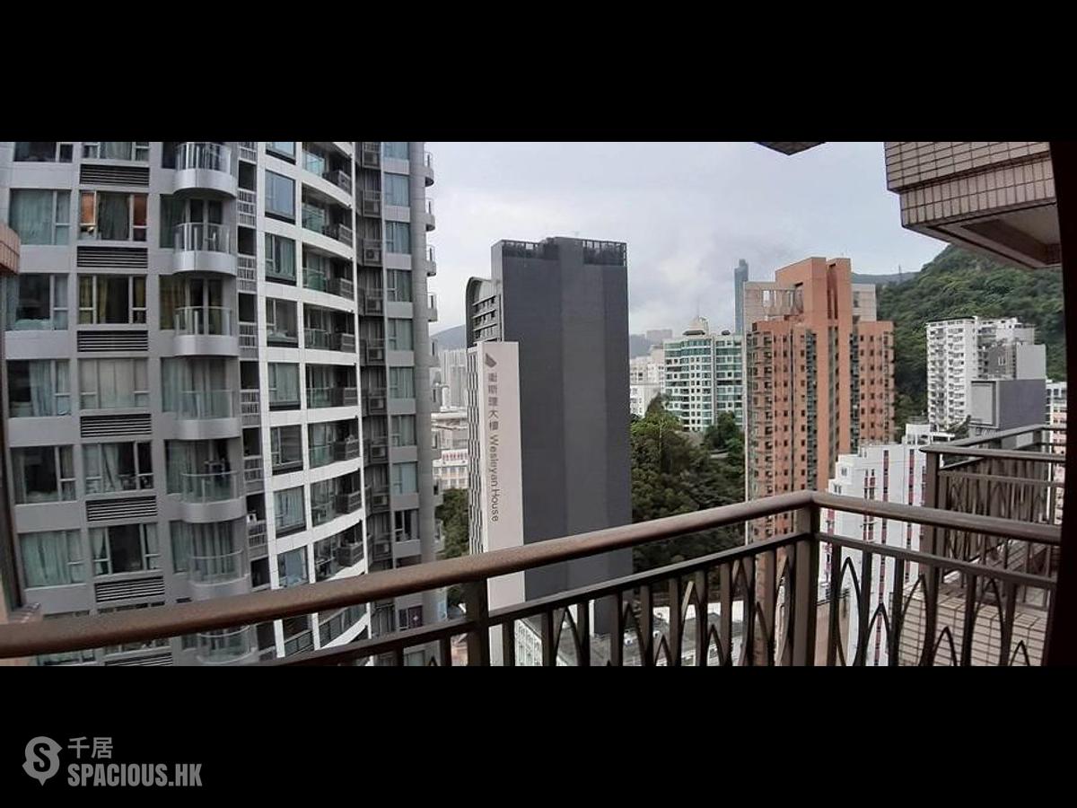 Wan Chai - The Zenith 01