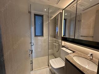 Wong Chuk Hang - The Southside Phase 1 Southland Tower 2B 03