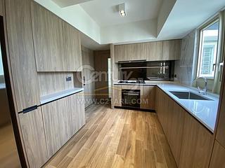 Mid Levels Central - St. Joan Court 08