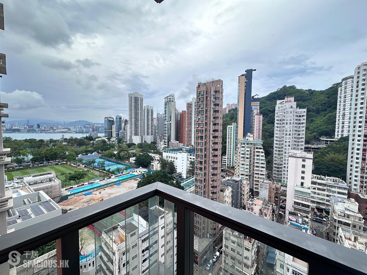 Tai Hang - The Warren 01