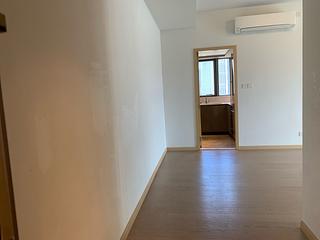 Wong Chuk Hang - The Southside Phase 2 La Marina Tower 2A 02