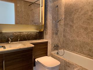 Wong Chuk Hang - The Southside Phase 2 La Marina Tower 2A 10