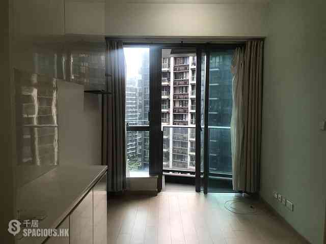 Tseung Kwan O - Twin Peaks Block 1 04