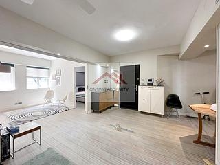Mid Levels Central - Carlos Court 04