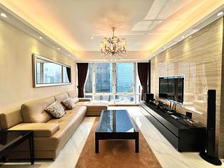 Wan Chai - Convention Plaza Apartments 04