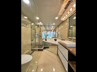 Wan Chai - Convention Plaza Apartments 13