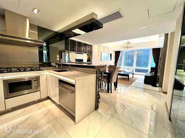 Wan Chai - Convention Plaza Apartments 01