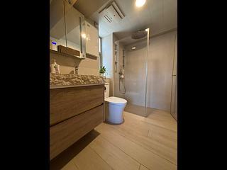 Pok Fu Lam - Baguio Villa Block 25 13