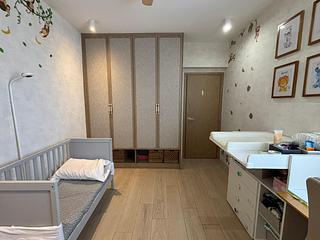Pok Fu Lam - Baguio Villa Block 25 33