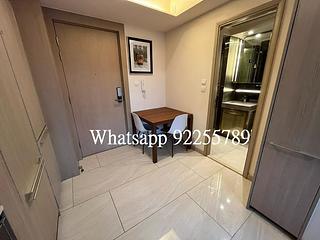 Sai Ying Pun - King's Hill 03