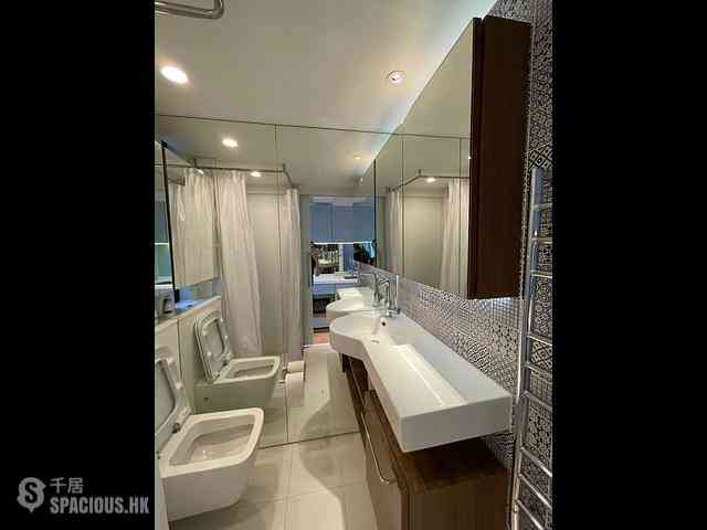 Poho - 138-142, Hollywood Road 06