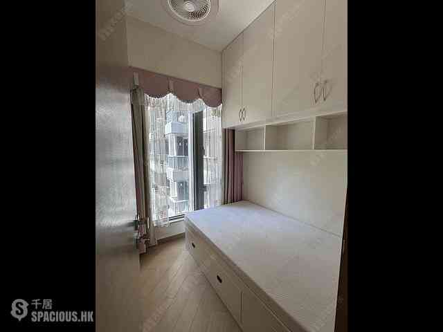 Pak Shek Kok - St Martin Phase 1 01