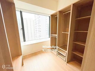 Mid Levels Central - Gramercy 07