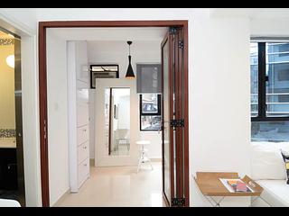 Soho - Lilian Court 08