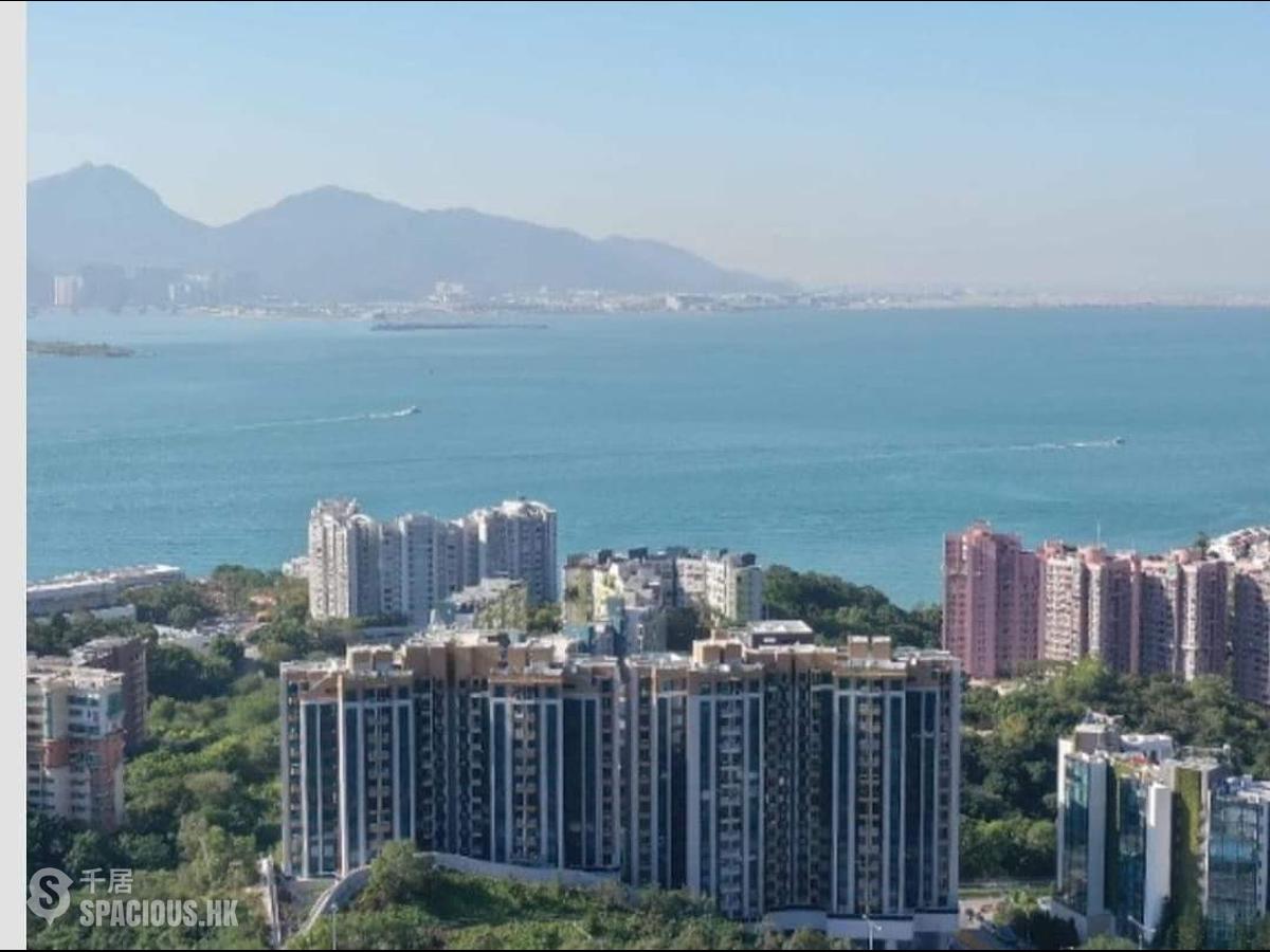 Gold Coast / So Kwun Wat - Oma by the Sea 01