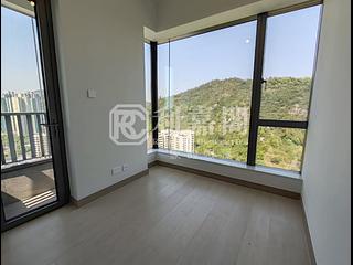 Yau Tong - Chill Residence 04