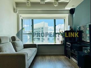 Sheung Wan - Queen's Terrace 03