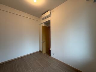 Wong Chuk Hang - The Southside Phase 2 La Marina Tower 1A 02