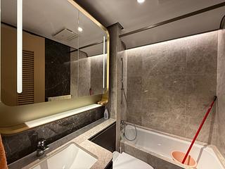 Wong Chuk Hang - The Southside Phase 2 La Marina Tower 2B 08
