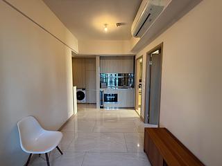 Sai Ying Pun - King's Hill 02