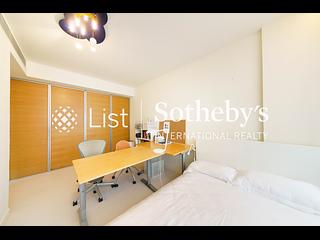 Deep Water Bay - Manderly Garden 16