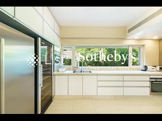 Deep Water Bay - Manderly Garden 21