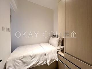 Mid Levels Central - Townplace Soho 06