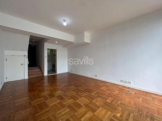 Chung Hom Kok - 30, Cape Road 03