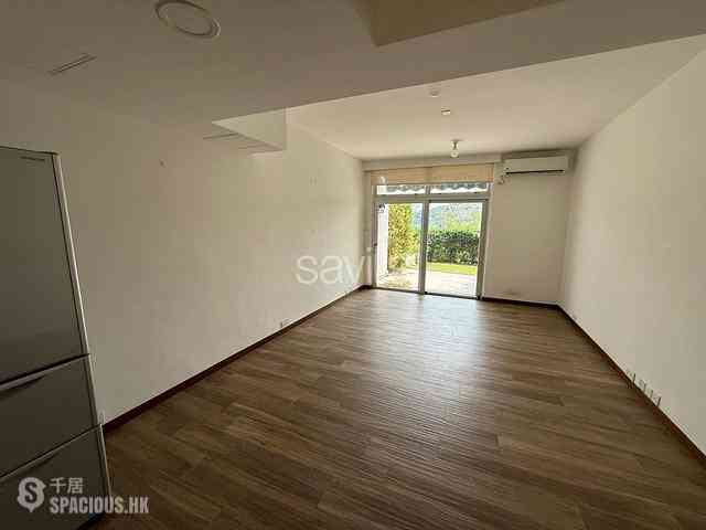 Chung Hom Kok - 30, Cape Road 01