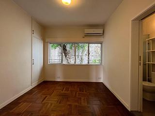 Chung Hom Kok - 30, Cape Road 06