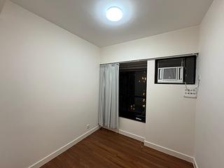 Mid Levels Central - The Grand Panorama Block 1 04