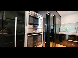 Mid Levels West - Scenic Heights Block 2 09