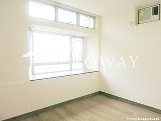 Ap Lei Chau - South Horizons Phase 3 Mei Hay Court (Block 18) 06