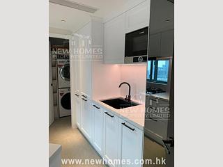 Tai Hang - Jardine Summit 02