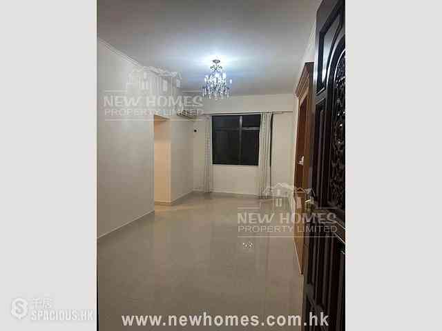 Tai Hang - Gold Ning Mansion 01