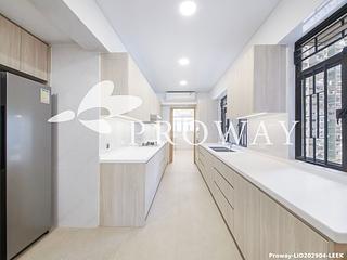 Pok Fu Lam - Baguio Villa Block 46 10
