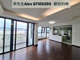 Yau Yat Chuen - Parc Oasis Block 16 04