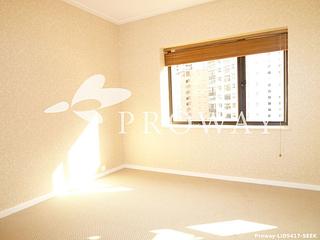 Central - The Albany 07