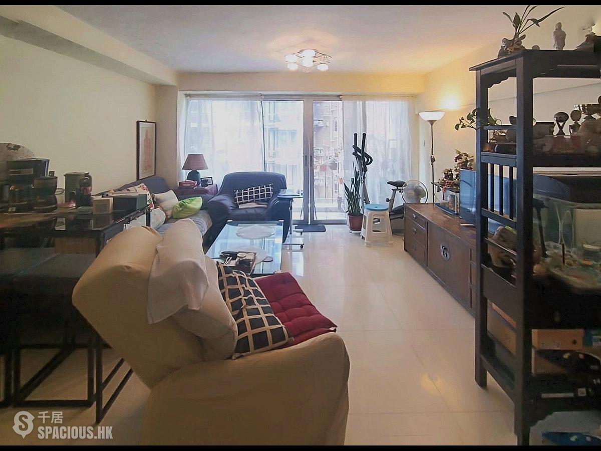 Wan Chai - Phoenix Court Block 1 01