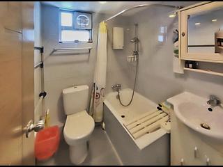 Wan Chai - Phoenix Court Block 1 04