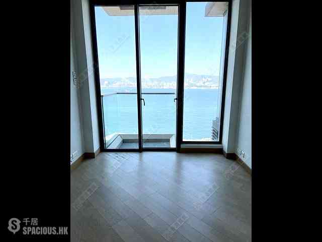 Shek Tong Tsui - Harbour One 01