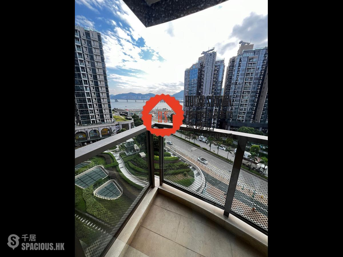 Tseung Kwan O - The Papillons Block 6 01