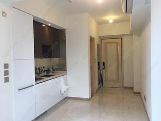 Sai Ying Pun - 63, Pokfulam Amber House (Tower 1) 03