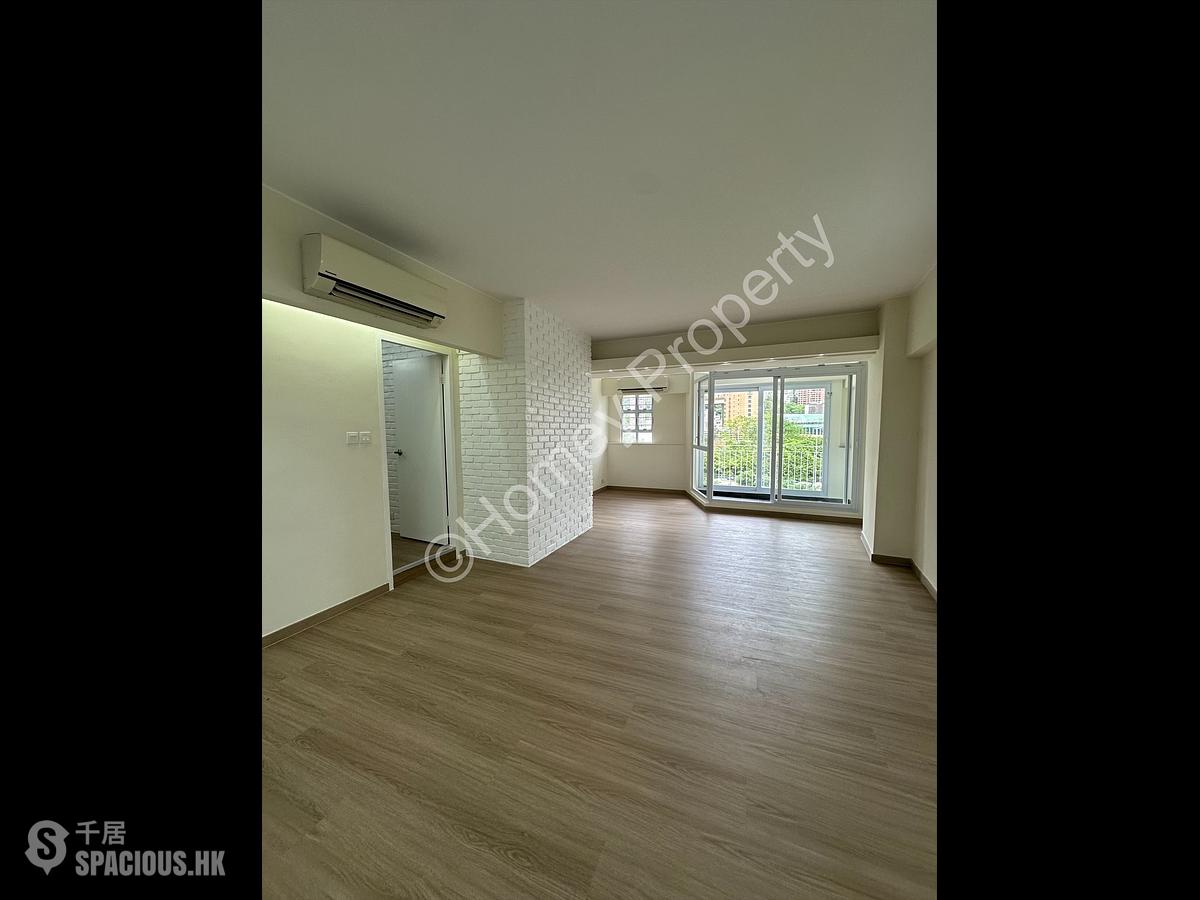 Wan Chai - 76, Morrison Hill Road 01