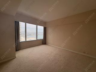 Wan Chai - Convention Plaza Apartments 04