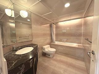 Wan Chai - Convention Plaza Apartments 07