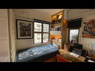 Sai Ying Pun - Golden Phoenix Court 08